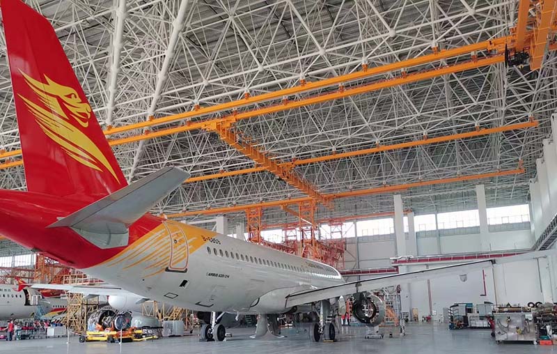 機(jī)場(chǎng)專用懸掛起重機(jī)